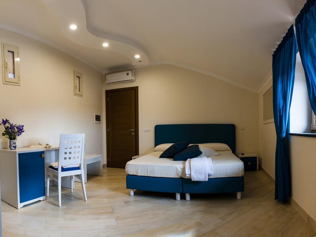 Back To Sorrento Bed and Breakfast Sant'Agnello Δωμάτιο φωτογραφία